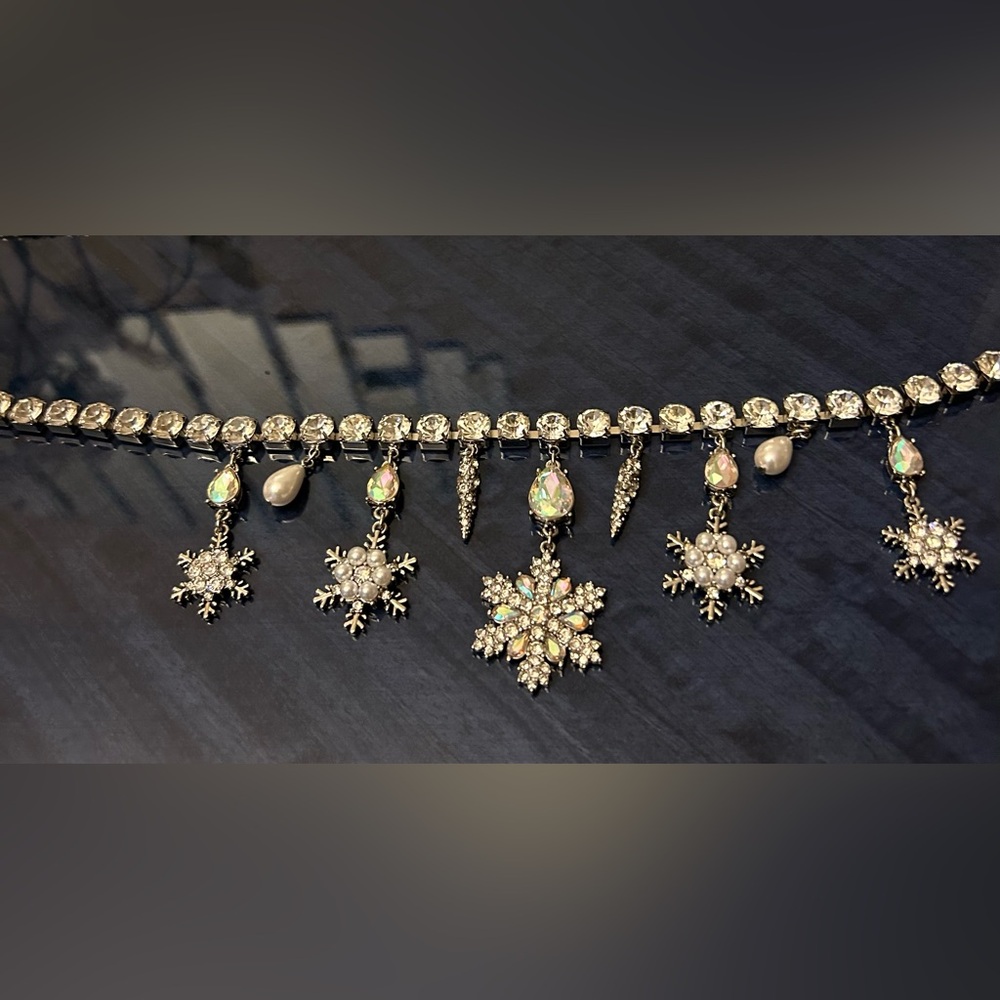 Betsey Johnson
Faux Stone Snowflake Gem Bib Necklace - Picture 4 of 5